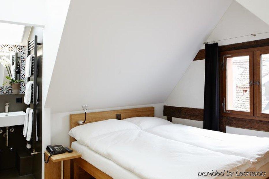 Hotel Lestelle - Self Check-In Λουκέρνη Δωμάτιο φωτογραφία